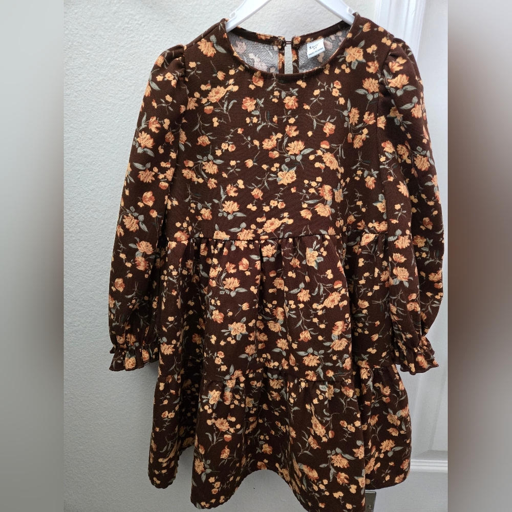 Little Girl Ditsy Floral Long sleeves Dress - Picture 4 of 9